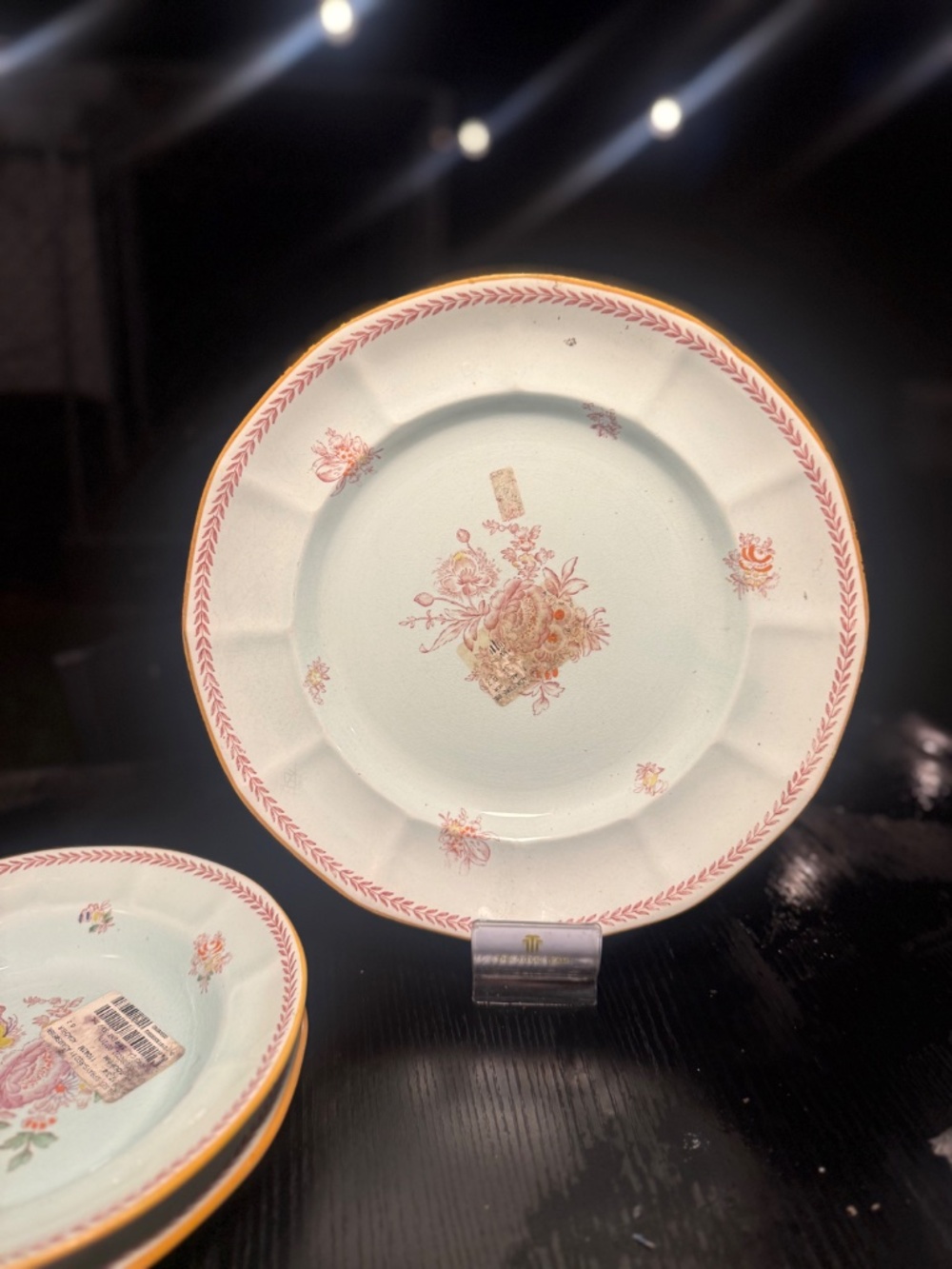 Dinnerware - Picture 4 of 5